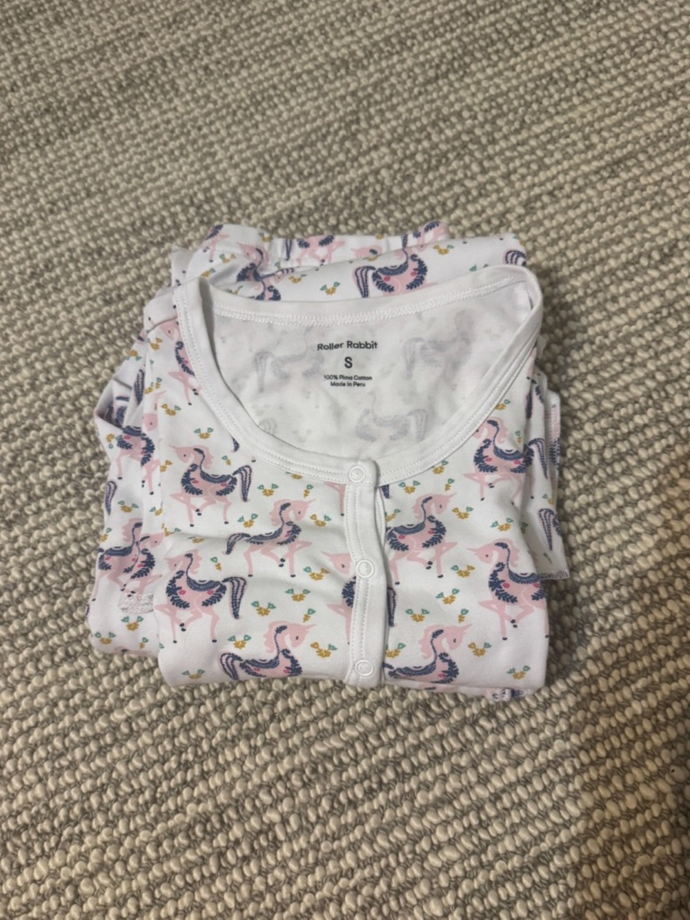 RARE Roller Rabbit Pajama Set - Picture 2 of 2